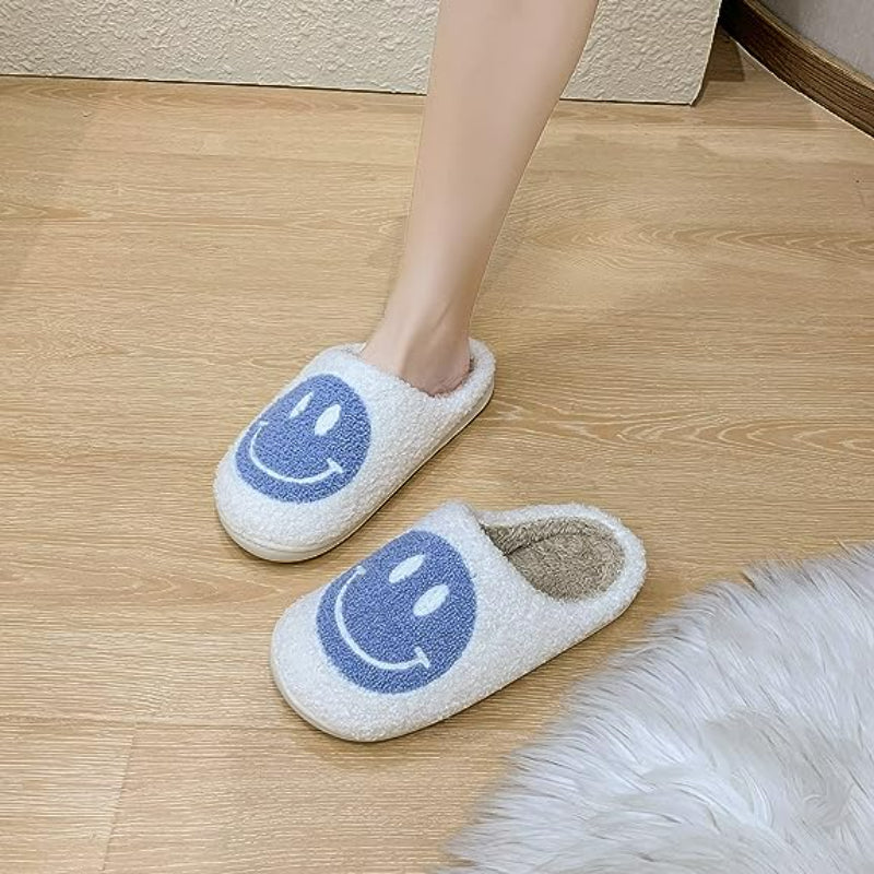 Plain Slippers With Print Pattern
